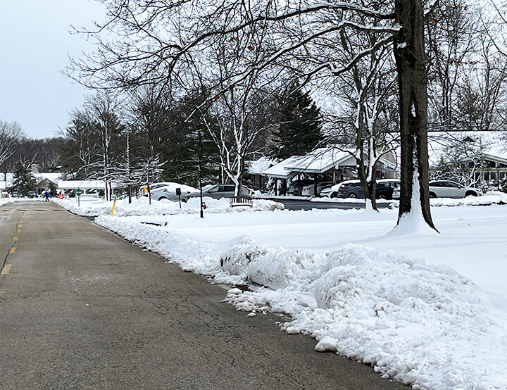Ground Staff Snow Clean Up